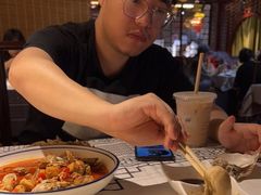 -去吃龙虾|鲜活小海鲜·鲜货烧烤(红林世界城店)