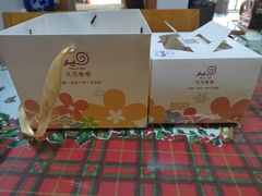 -花花卷卷·鲜食蛋糕(静安久光百货店)