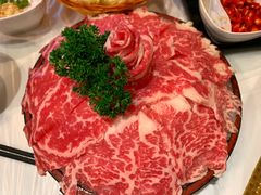 -鲜入围煮花胶鸡海鲜火锅