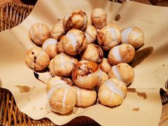 破店炸汤团-破三川·新川菜(静安大融城店)