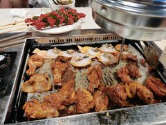 -爱客得牛排海鲜烤肉·火锅自助(春熙路黑金好店)