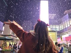 -中航城君尚购物中心
