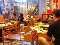 大堂-么肆烤肉·中式自助·烤肉大排档(街道口季佳PAI店)