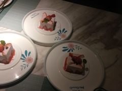 -蜜桃花开·中西融合菜E&W(南长街店)