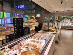 面包甜点陈列柜-巴黎贝甜(大宁国际商业广场店)