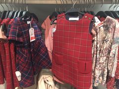 -ZARA(万达广场二七店)