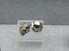 -甘肃地质博物馆