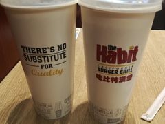 畅饮杯-The Habit Burger Grill 哈比特汉堡(爱琴海店)