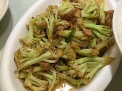 -小四川(东泰嘉荣店)