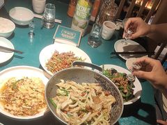 -呷湘厨·鱼汤捞饭·剁椒鱼头·辣椒炒肉(国家会展中心店)