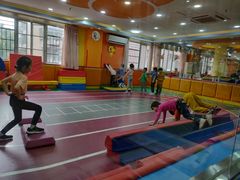 -卓跃儿童运动馆·体能·跳绳·篮球(滨江东中心店)