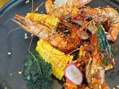 惹味胡椒虾配烤玉米-CHILLAX轻乐时(侨建·Hi City店)