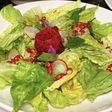 家里有客人是也会选择这里。烤鸭肉肥不腻，鸭饼也筋道
