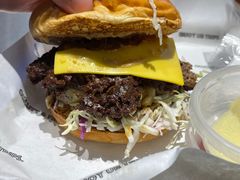 -TRIPS BURGER(大钟寺店)