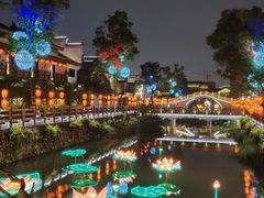 -芜湖新华联大白鲸海洋公园