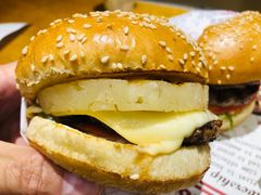 -The Habit Burger Grill 哈比特汉堡(爱琴海店)