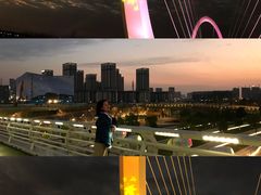 -南京眼步行桥