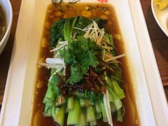 -闯关东东北农家菜(崂山石老人店)