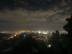 -鬼笑石后山停车场