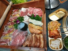 -何发发和牛烧肉·鳗鱼榴莲放题自助(乐峰广场店)