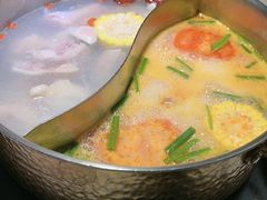 -椰子湾·海南火锅·糟粕醋·椰子鸡(正大广场店)