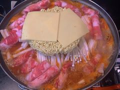 -炙韩料理·部队锅专门店