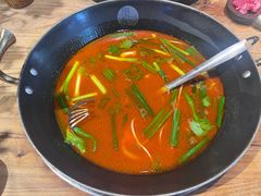 -贵厨酸汤牛肉(汇金星力城店)