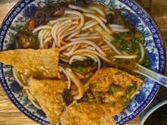 -柳石居柳州螺蛳粉(万达店)