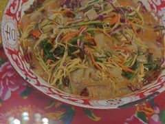 -闯关东东北农家菜(崂山石老人店)