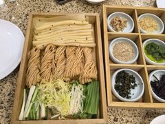 -鹊华居·地道鲁菜·海鲜·融合味(大明湖店)