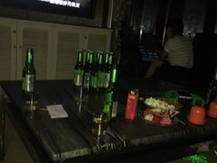-唛霸KTV(卓悦广场店)
