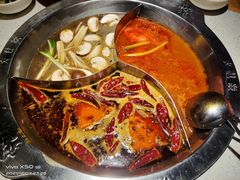 -大龙燚火锅(天钥桥路店)