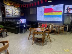 -都市枪神实弹射击俱乐部