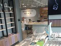 -瑞司视光眼镜·蔡司战略合作眼镜店(新街口店)