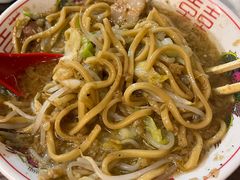 -拉面莊夢語＆中华料理八椿