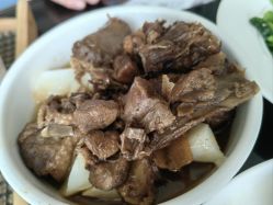 -臻康乃馨月子中心(凯宾斯基店)