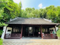 -汇龙潭