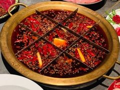 -长嘉·河图火锅(长嘉汇江景旗舰店)