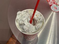 -DQ·蛋糕·冰淇淋(大宁国际商业广场店)