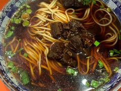 红烧牛肉面-老新隆牛肉锅贴(新街口店)