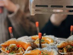 -围炉肉舍•炭烤活鳗•丹东海鲜烤肉(步行街店)