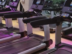 -威克健身游泳(万菱汇店)