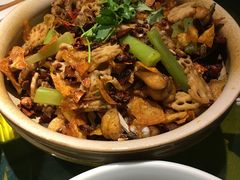 干锅牛蛙-辛香汇(大华第一坊店)