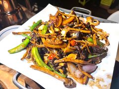茶树菇炒八爪鱼-桂满陇-十里风荷(合生汇店)