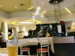大堂-必胜客(湘隆店)