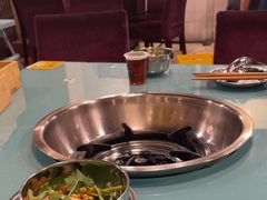 -鸿顺老铁锅美蛙鱼府(解放碑店)