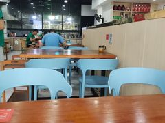 -老何家后安粉·糟粕醋海鲜火锅(三亚湾椰梦长廊店)