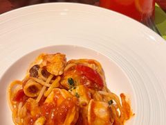 -青岛香格里拉·鱼跃地中海西餐厅