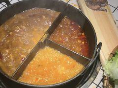 -热火朝天鲜切牛肉火锅(南强街巷店)