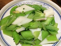 -云海肴·汽锅鸡·云南代表菜(天山百盛优客店)